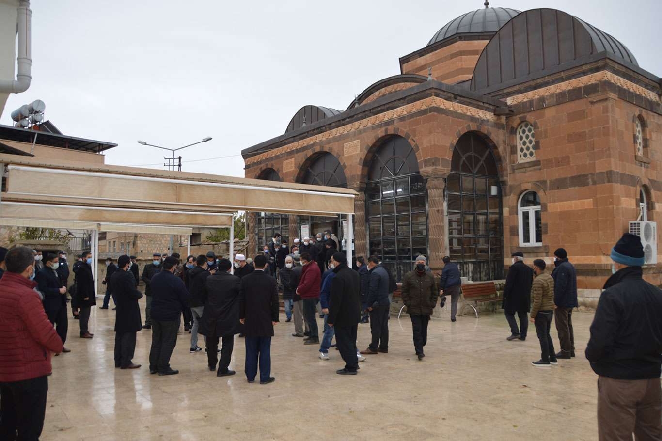 Büyük İslam Alimi Molla Sadullah Toprak defnedildi
